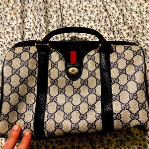 Gucci purse
